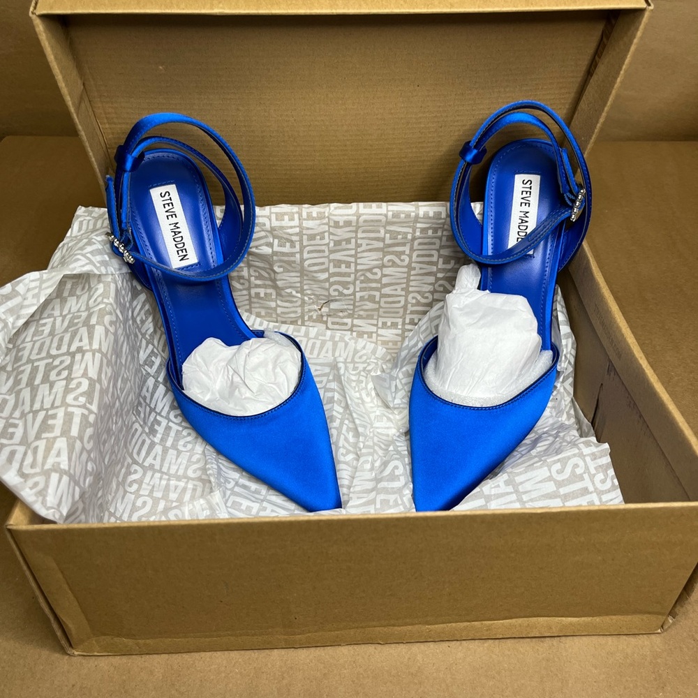 Steve Madden Women Sarantos Ankle Strap Pointed Toe Heels US 9M Blue Satin